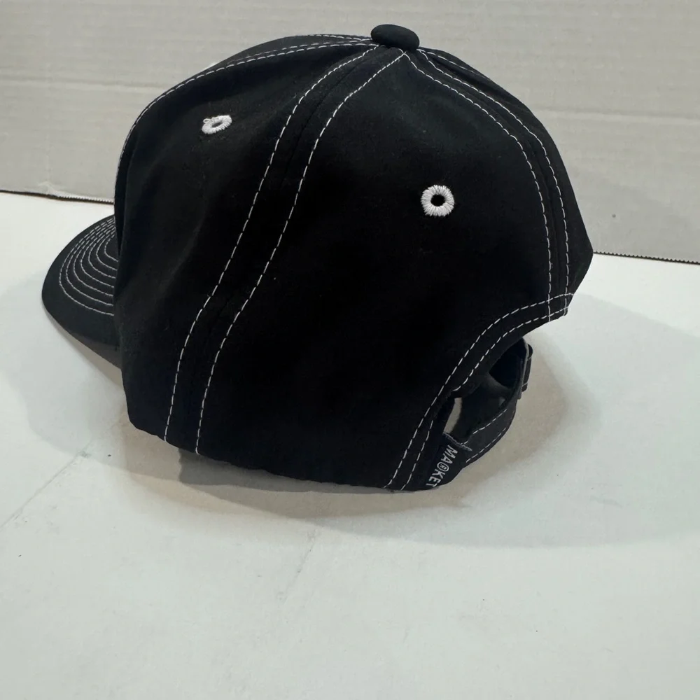 Market Contemporary Art Market NEW/No Tags adjustable hat.